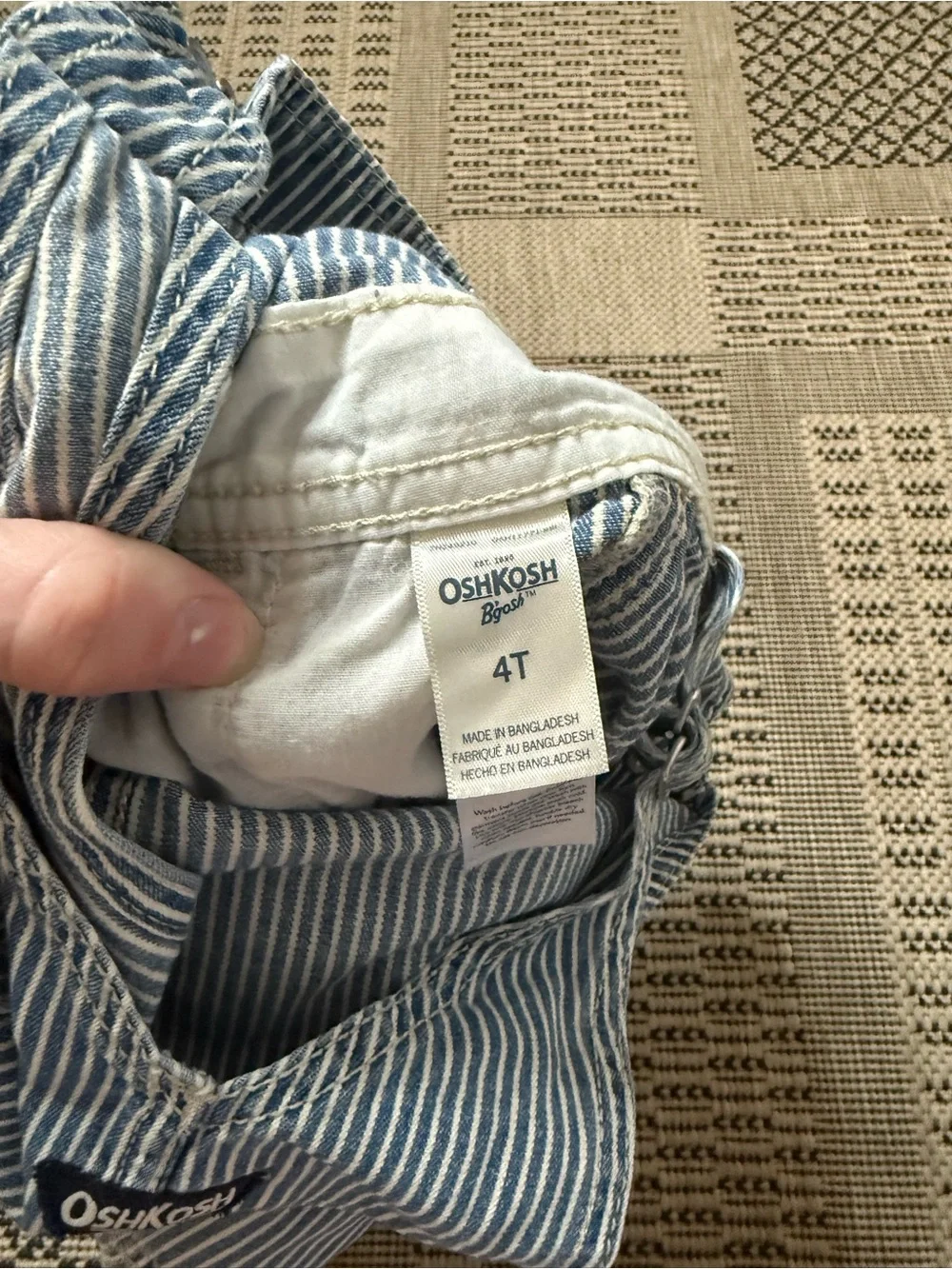Osh Kosh B’Gosh Light Wash Denim Striped Short Overalls - Size 4T